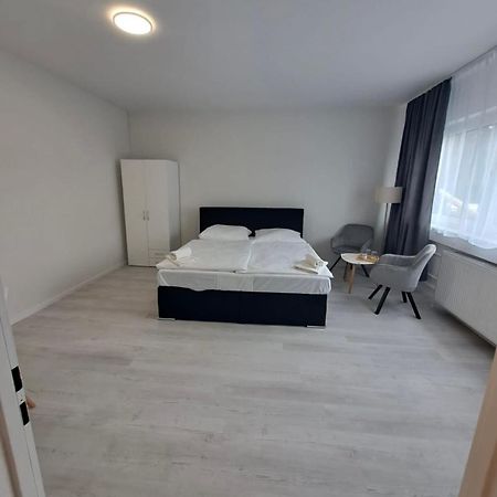 Mycompass Hotel Offenbach Экстерьер фото